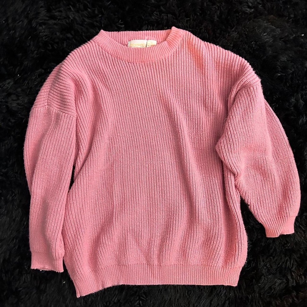 Roamans bubblegum pink oversized knit sweater 
*Never worn